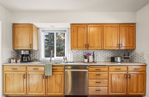Underwood House | Private, Hot Tub, Fire Pit, Ping Pong, 10 minutes to town
