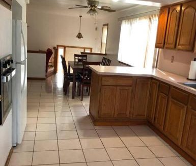 Hopelawn Apartment | Private house with 4 bedrooms and 2 bathrooms, direct NYC Manhattan train only 10 minute walk away, MetLife Stadium FIFA World Cup 30 minutes away