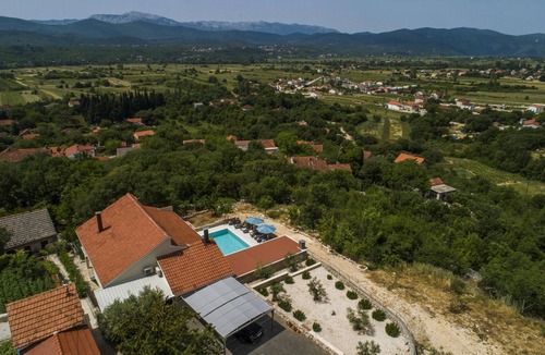 Imotski Villa | Private Imotski Villa for 12 | Heated Pool & Games Room