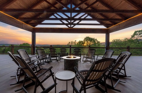 Table Rock Cabin | Private Indoor Pool & Basketball Court Retreat with Arcade Games, Sleeps 50, Free Tickets & Views