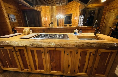 Dayton Cabin | Private indoor pool Spacious Upgraded Lake Cabin. Perfect for Family Gatherings