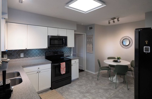 Southbank House | Private Jacksonville Getaway Near San Marco Square