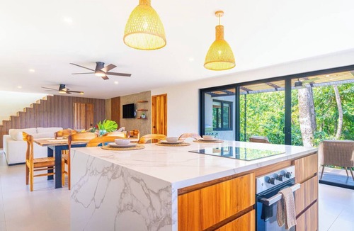 Dominicalito House | Private Jungle Retreat - Casa Punto Del Rio - 3 bed/3 bath