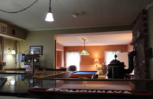 Pittsfield House | Private Killington Area Inn all to Yourself!
