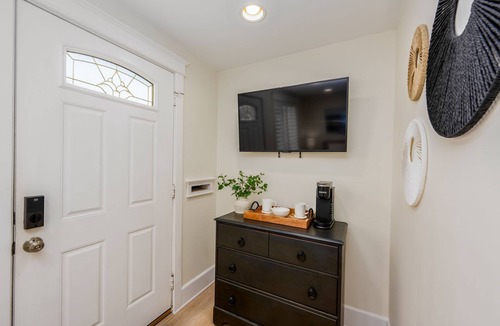 La Mesa Apartment | Private La Mesa Studio for Couples & Remote Work