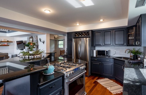 Hamburg Township House | Private lakefront home 30 minutes from downtown Ann Arbor!