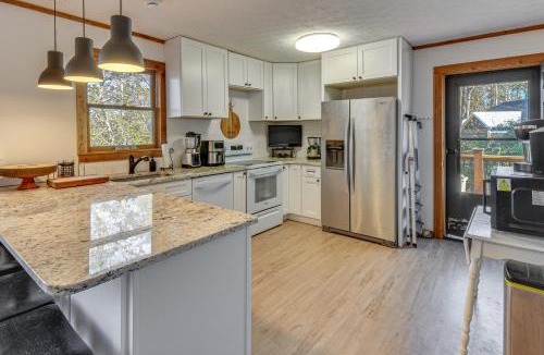 Reed Creek House | Private Lakefront Home w/Views & Dock in Hartwell