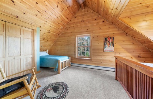 Johnsburg Cabin | Private Lincoln Log Luxury Lodge in the Adirondacks