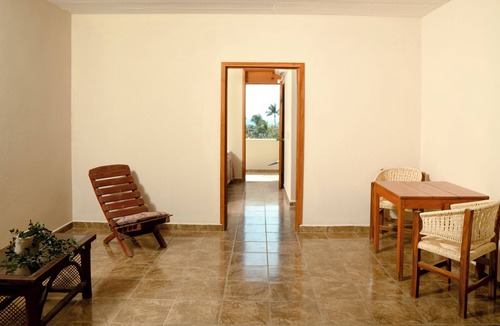 Brisas de Zicatela Apartment | Private loft -Pool- Walk Everywhere La Punta-Kitchen & Wi-Fi-Free Breakfast