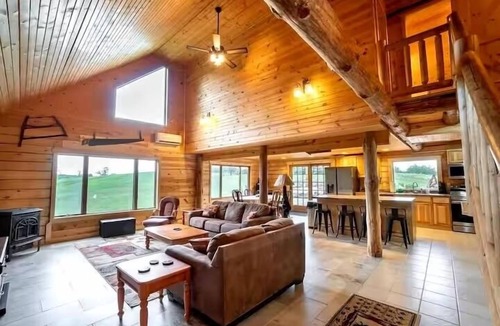 Mora Cabin | Private Log Home With Sauna and Hot Tub