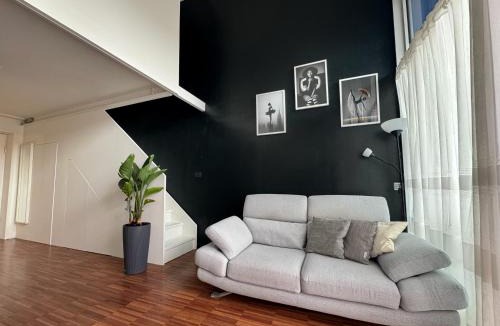 Crescenzago Apartment | Private Luxury Loft