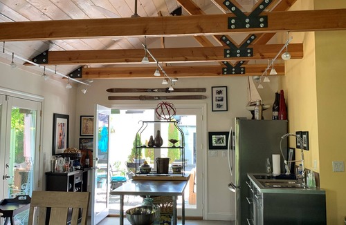 Old Southwest Apartment | Private Luxury Oasis Cottage, Heated Salt Water Pool and Spa