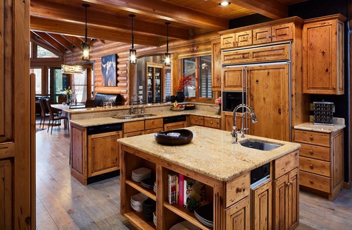 Grantsdale Cabin | PRIVATE LUXURY RIVERFRONT LODGE AND CABINS ON THE BITTERROOT RIVER