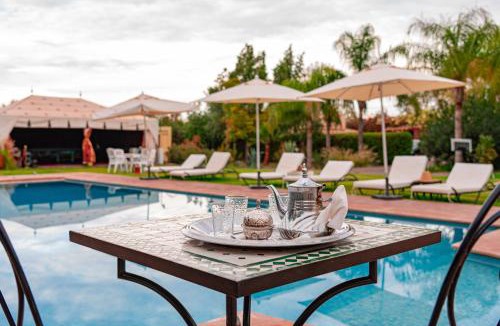 El Aggada Villa | Private Marrakech Escape, Large Villa with Pool & Garden