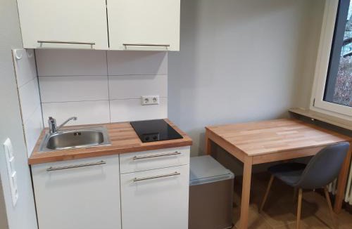 Botnang-Ost Apartment | Private Microapartment - Free Parking - WLAN
