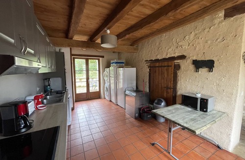 Usson-du-Poitou House | Private mini Center Parcs - Gîtes 21 pers. With indoor swimming pool, sauna & steam room
