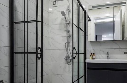 Bebek Apartment | Private Modern 2BR/1Bath Gem w/ Patio! #80