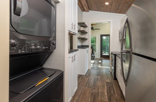 Robbinsville Cottage | Private Mountain Cottage with Hot Tub