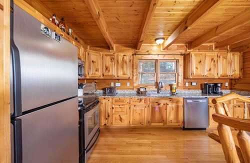 Sevierville Cabin | Private Mountain Views! Pool Table, Hot Tub, Arcade Game, Pool/Putt Putt/Fishing