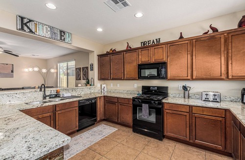 Circle Cross Ranch House | Private Oasis! Heated Pool + Spa + All the Comforts of Home