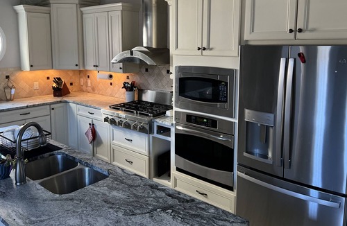 Perrysburg Condo | Private oasis in Levi’s Commons with a 2 car garage for private entry