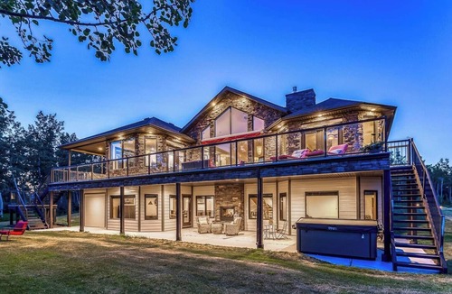 Airdrie House | Private Oasis with Hot Tub