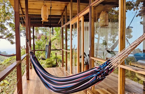 Minca Cabin | Private ocean view cabin on Minca Sintropia sustainable lodge & coffee finca
