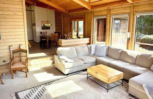 Manchester House | Private Ocean View Home with Private Beach Access
