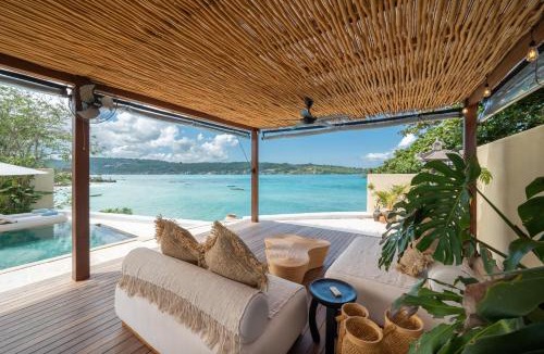 Mushroom Bay Villa | Private Oceanfront Villa Kingfisher - 20m Infinity Pool
