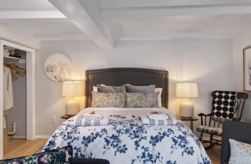 Lunenburg Apartment | Private Oceanfront Suite Hot Tub & Fireplace