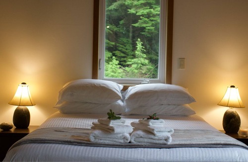 Ucluelet House | Private Oceanview Retreat between Ucluelet and Tofino