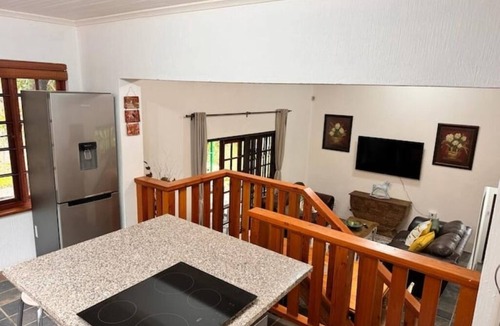 Centurion Cottage | Private & peaceful country cottage bordering the Rhenosterspruit Nature Reserve.