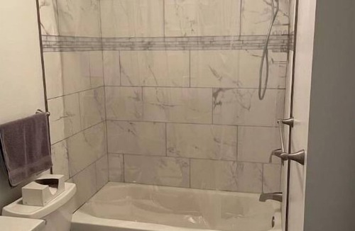 Taku - Campbell House | Private peaceful home with a twin room for rent