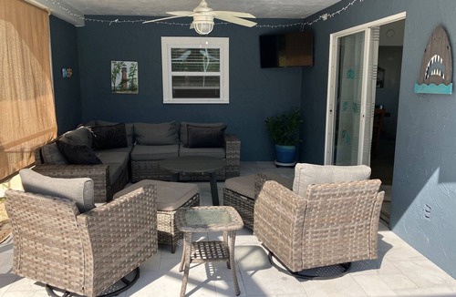 Regency Manor Estates House | Private/Peaceful Pool Home. Easy Walk to Beach!