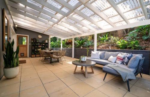 Avalon Beach House | Private & Peaceful - Your Boutique Coastal Retreat