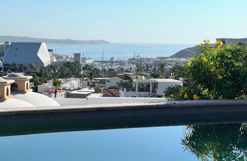 Ildefonso Green Villa | Private Penthouse in Pedregal with Pool. Walk to Marina+Beach+Town+Food+Waldorf