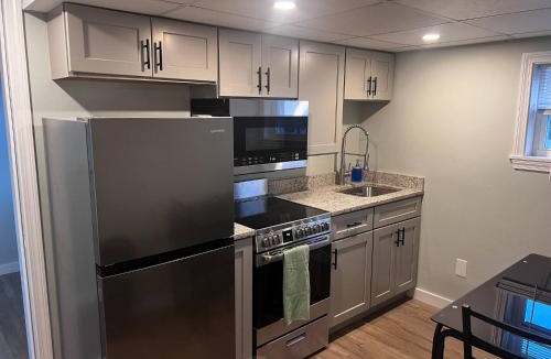 Mount Pleasant Apartment | Private Penthouse Studio