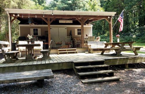 Clear Spring House | Private Pet-Friendly Cabins with Fire Pit for Nature Escapes in Clear Spring, Maryland, for Memorable Family Glamping Trips
