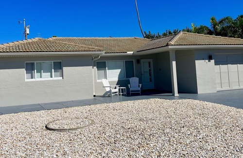 St. Pete Beach House | Private Pool, 5min walk to beach, Peaceful, beautiful neighborhood
