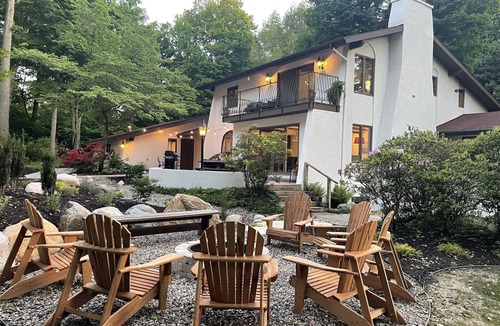 South Haven House | Private Pool/6 bed/4.5 bath/Game room/Cable TV/Grill/Fire Pit/Wifi/AC