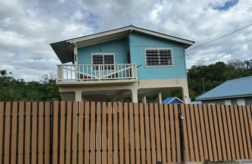 La Mela House | Private pool 6 min walk to beach