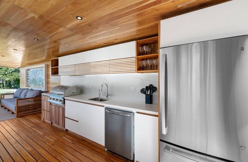 Tamarindo House | Private Pool, Beach club access, Large Modern luxury home, 7 Bedrooms