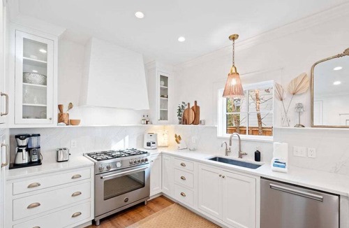 White's Gulfview House | Private Pool, Coastal Cottonwood Retreat, Sleeps 13, Beach Access