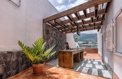 La Mancha Apartment | Private pool, terrace, garden, BBQ & lounge [C]