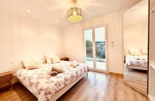 Les Arcs-sur-Argens Villa | Private Pool Villa Breathtaking View Provence