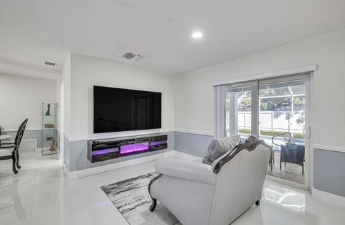 Miramar House | Private Pool! Home 3 Mi to Hard Rock Stadium