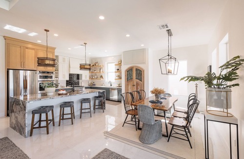 St. George House | Private Pool & Hot Tub - 3BR Sleeps 12 w/Casita