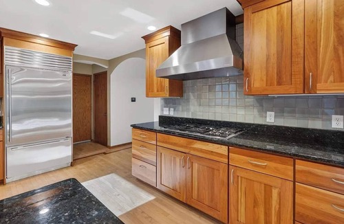 Token Creek House | Private Pool - Hot Tub - Sauna - Game Room - Pets