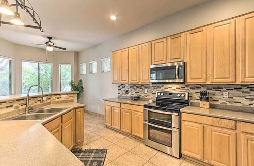 Tramonto House | Private Pool & Hot Tub: Family Home in Phoenix!