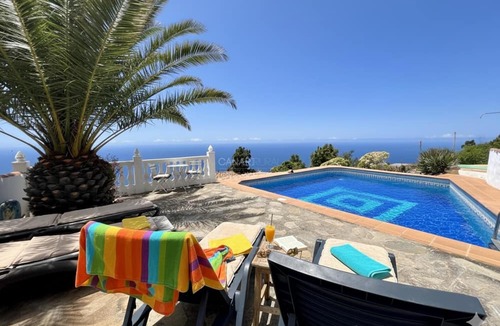 Puntagorda Apartment | Private pool, jacuzzi and sea views